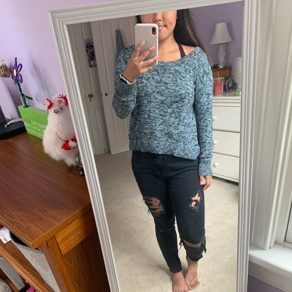 American Eagle Sweater